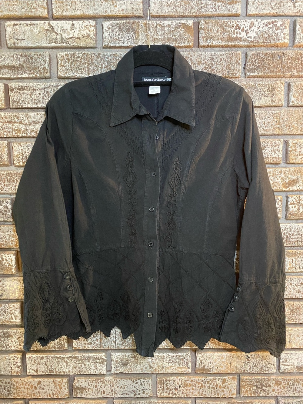 IncaCottons Black Button-Up Embroidered Shirt in 100% Cotton